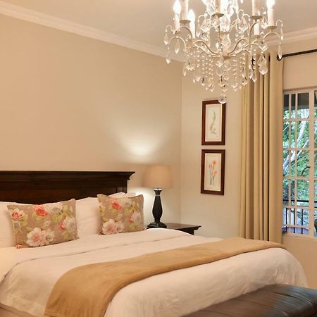 La Vieille Ferme Hotel Johannesburg Luaran gambar